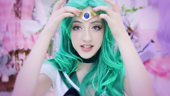 Beckii Cruels Sensuelle Sailor Neptune Cosplay Til Din Seerfornøjelse